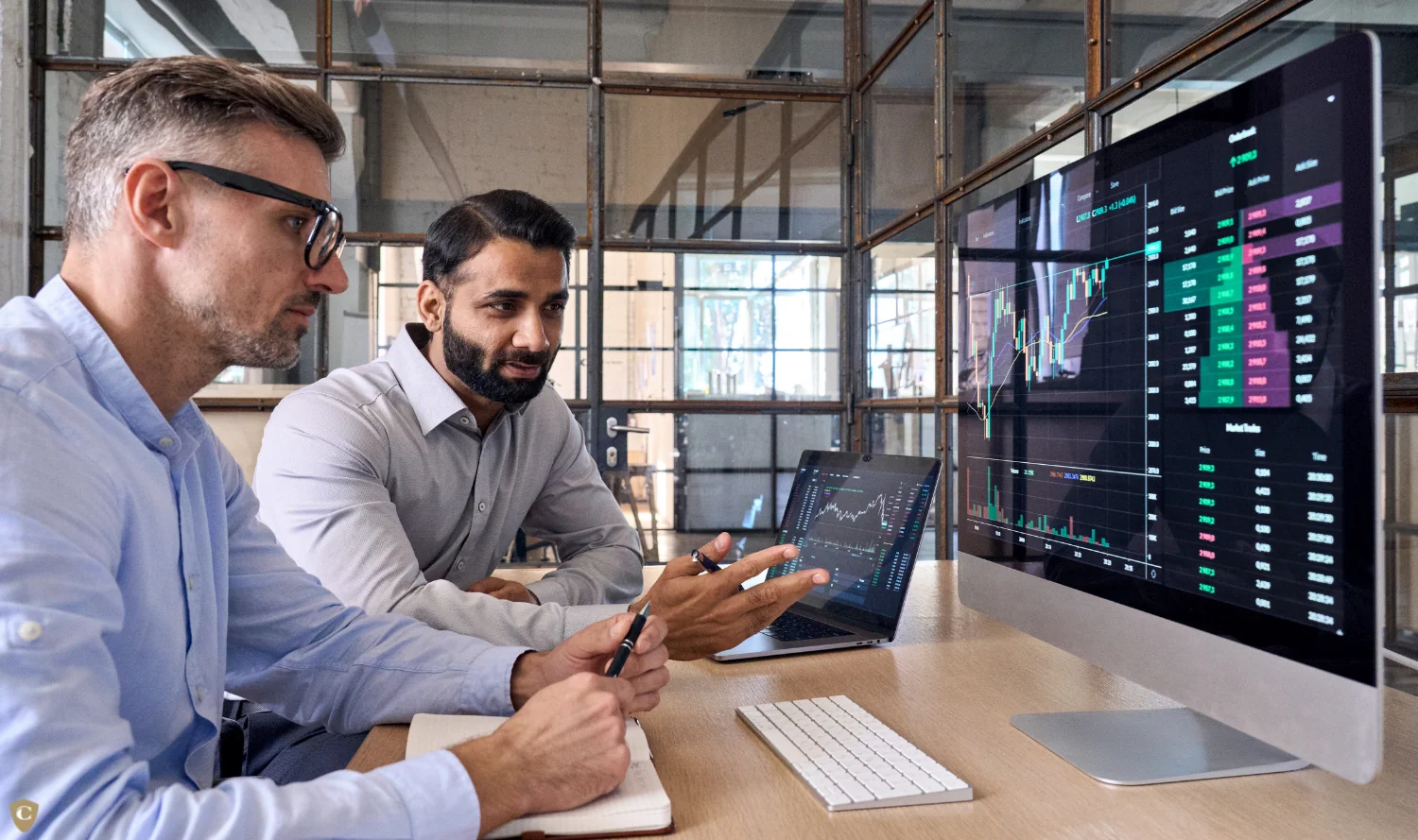 Investor receiving intuitive financial guidance